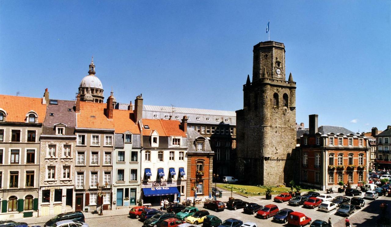 Lumineux T2 Vieille ville 3pers parking gratuit - by La Source d'OrFée Boulogne-sur-Mer Exterior foto